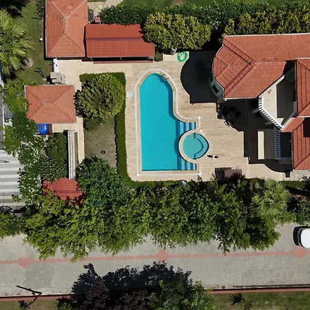 别墅 Dalyan Turaman Private Pool Sleeps 10 *