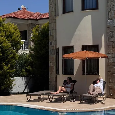 Dalyan Turaman Private Pool Sleeps 10 * أورتاجا