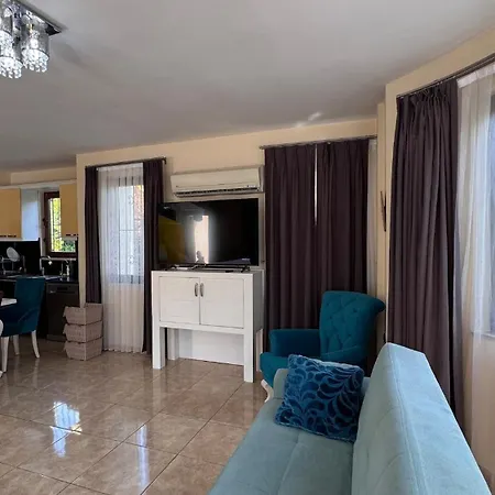 Dalyan Turaman Private Pool Sleeps 10 וילה *