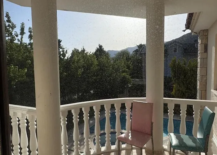 Dalyan Turaman Private Pool Sleeps 10 ヴィラ