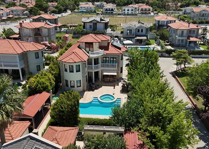 Dalyan Turaman Private Pool Sleeps 10